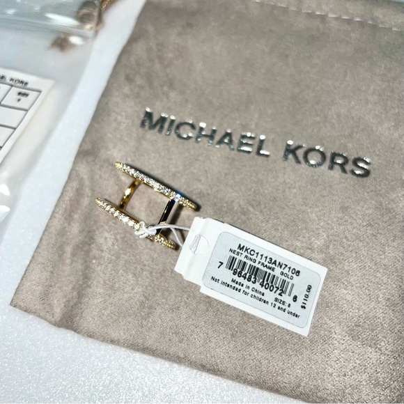 Michael Kors - 14K Gold-plated Sterling Silver Pavé Nesting Ring Jacket (6) - Picture 2 of 6